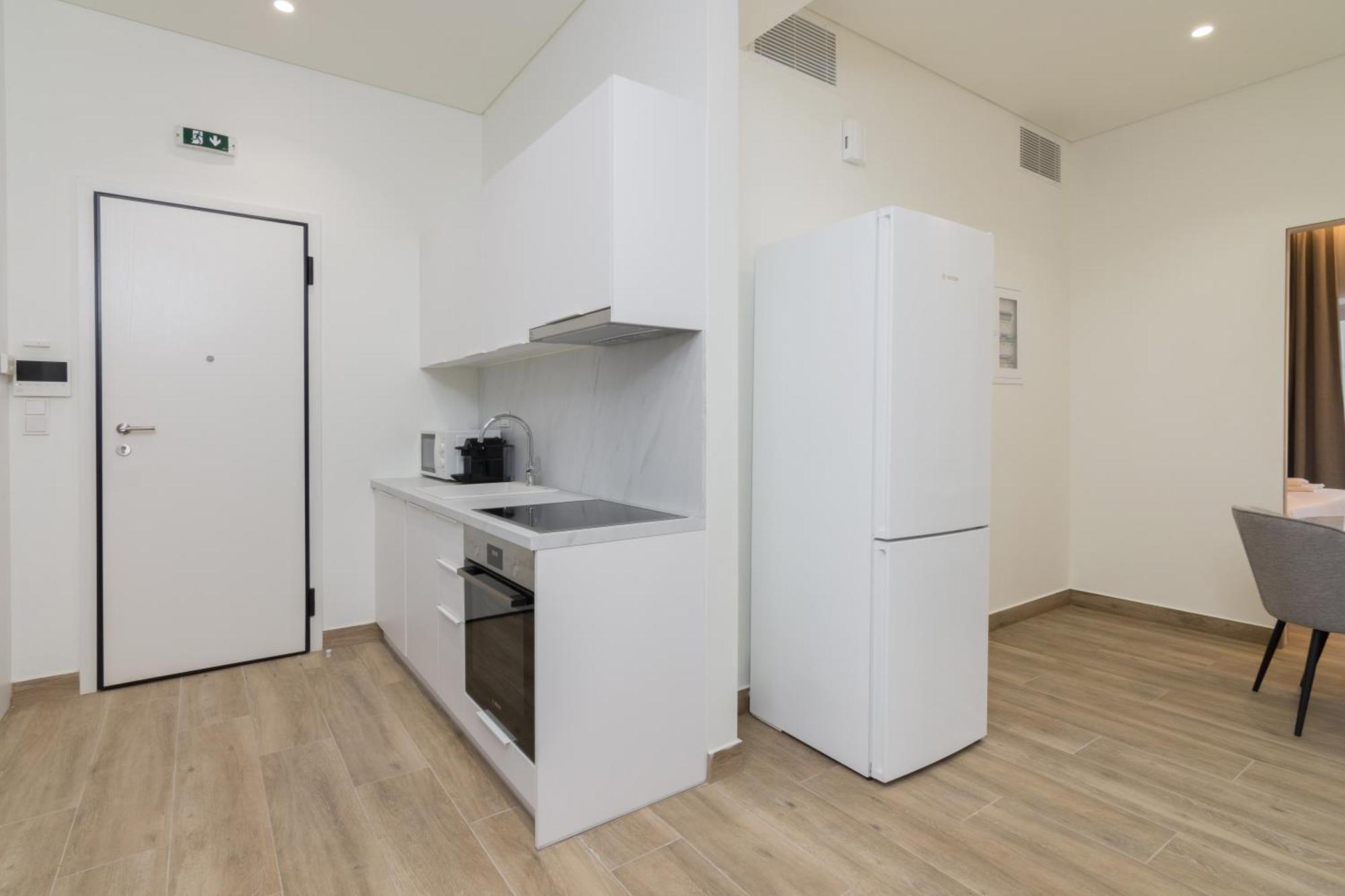 Socrates Fully Equipped Apartments With Unique Design Atina Dış mekan fotoğraf