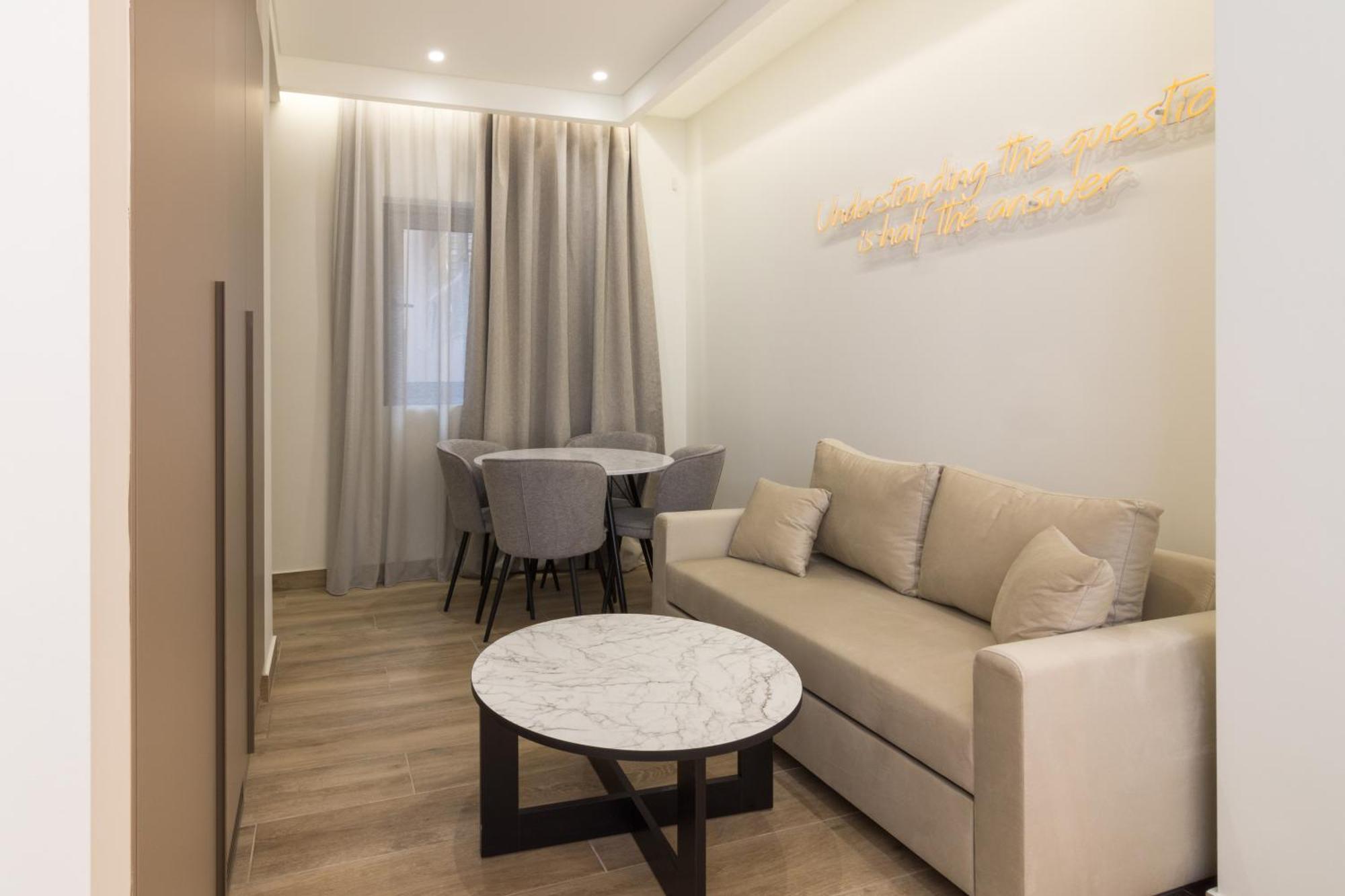 Socrates Fully Equipped Apartments With Unique Design Atina Dış mekan fotoğraf