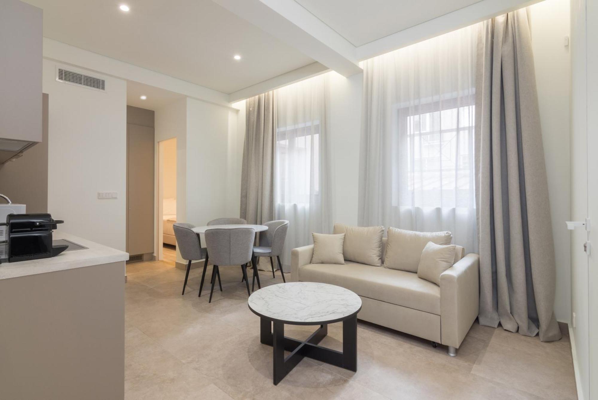 Socrates Fully Equipped Apartments With Unique Design Atina Dış mekan fotoğraf