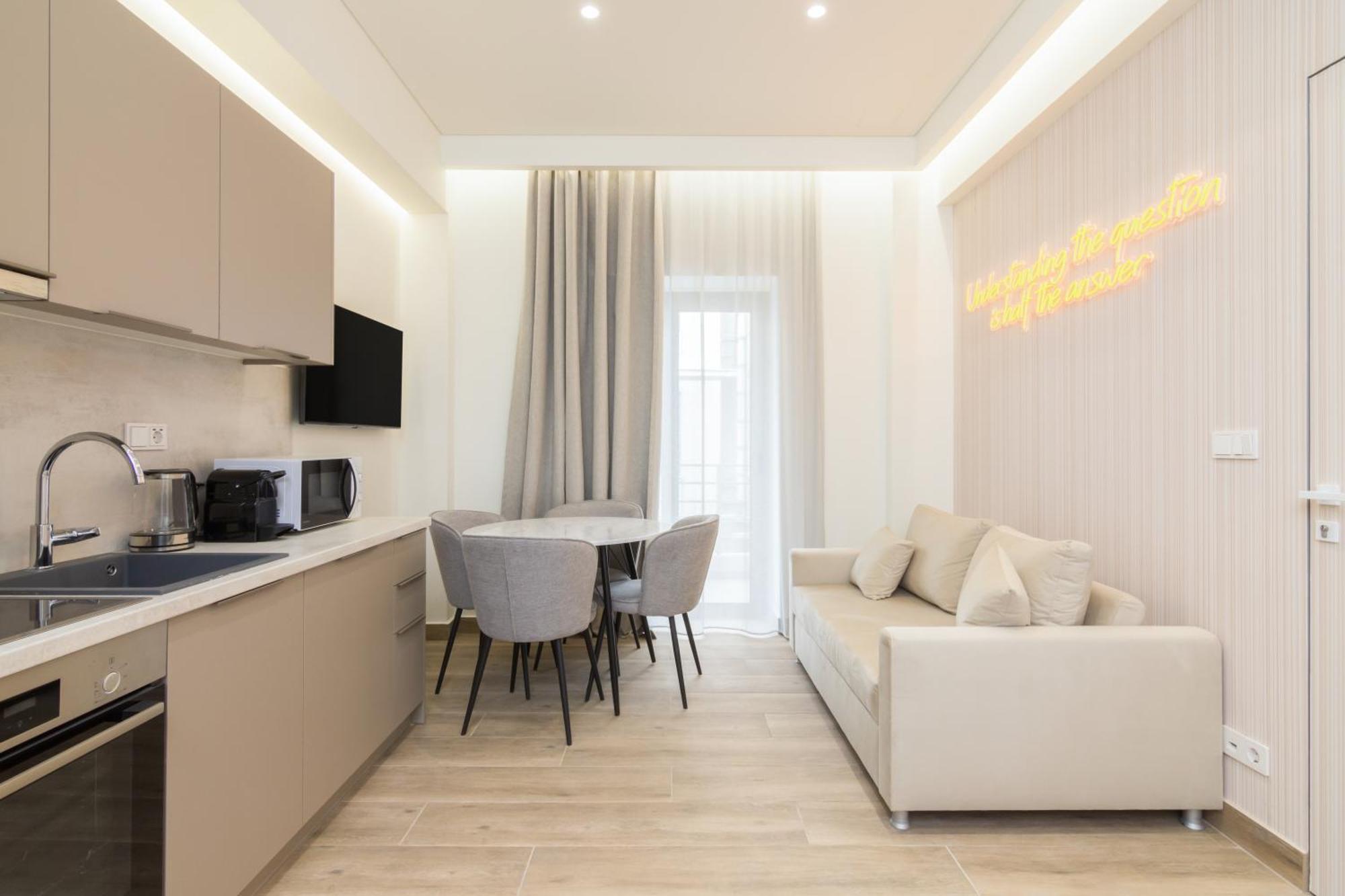Socrates Fully Equipped Apartments With Unique Design Atina Dış mekan fotoğraf