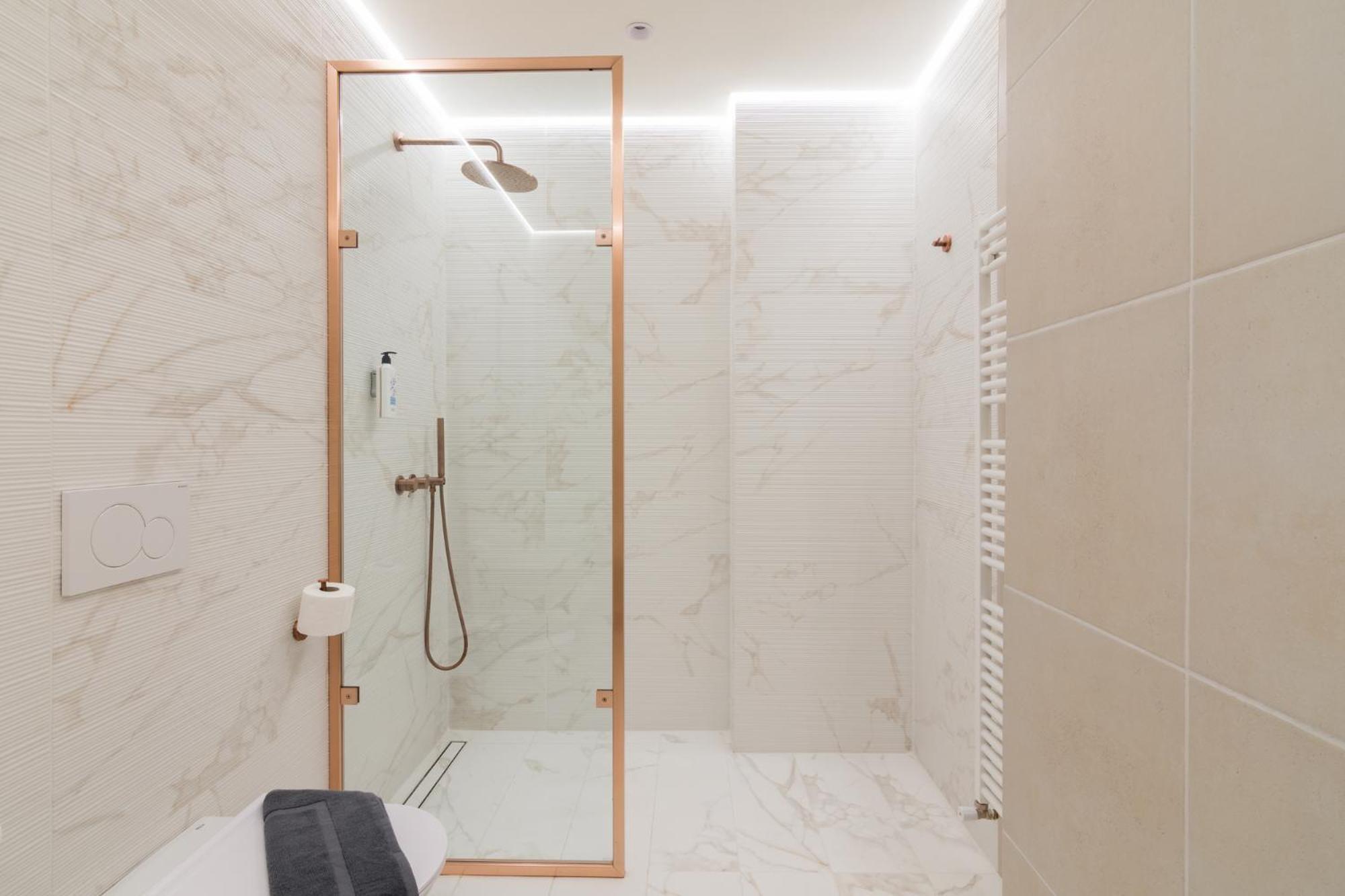 Socrates Fully Equipped Apartments With Unique Design Atina Dış mekan fotoğraf