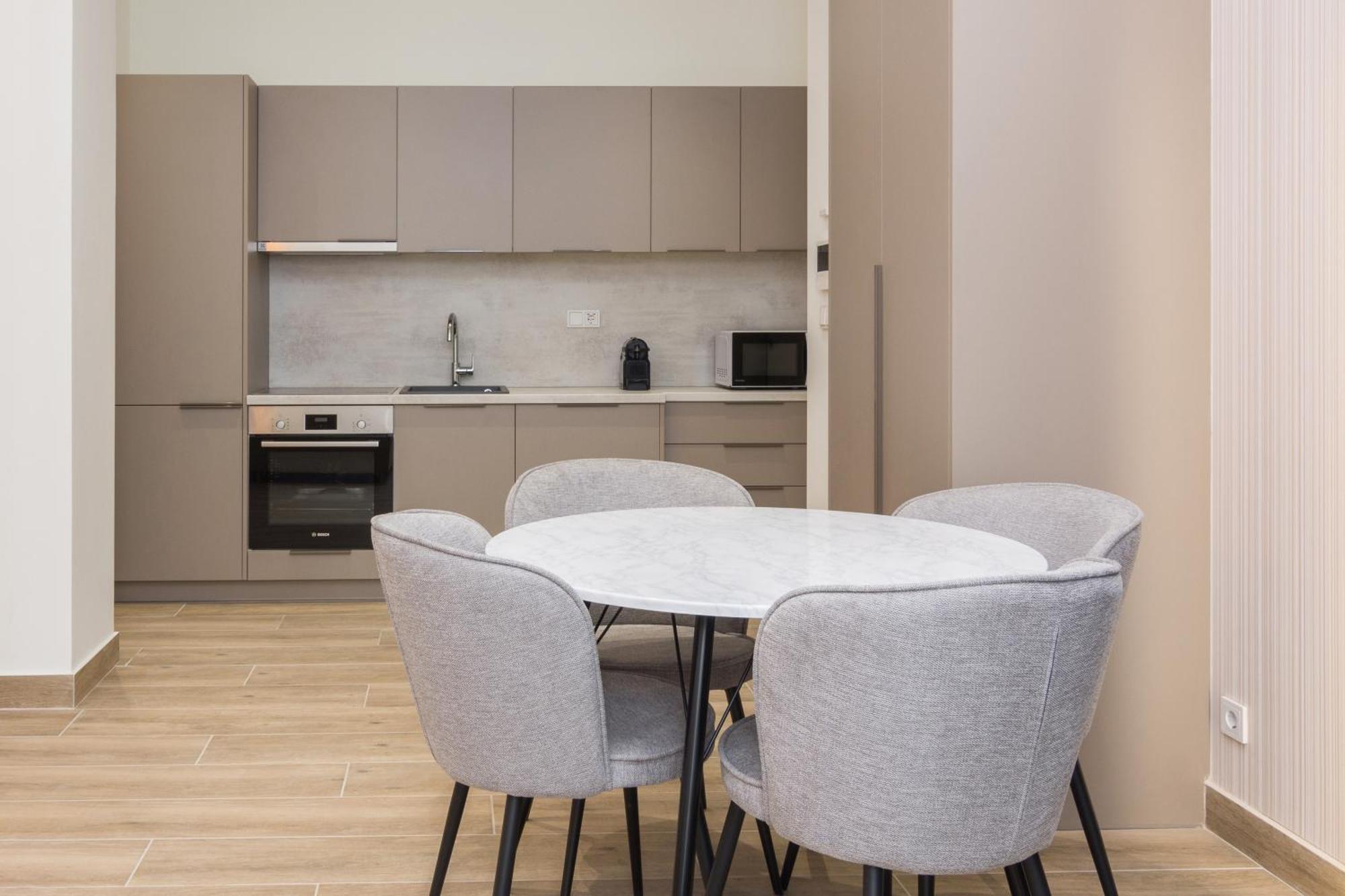 Socrates Fully Equipped Apartments With Unique Design Atina Dış mekan fotoğraf